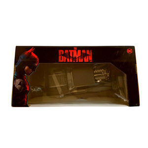 Jada 1:24 THE BATMAN PATTINSON Batmobile W/2.75" Batman Figure